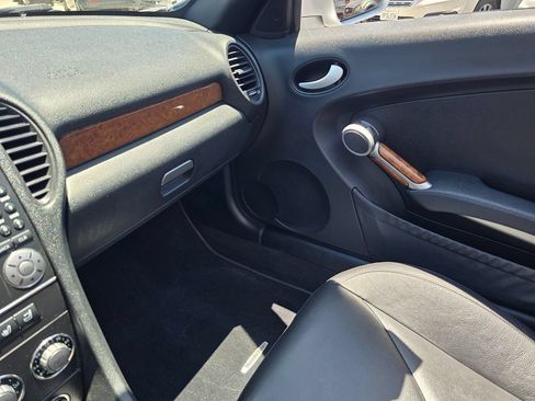 Used 2011 Mercedes-Benz SLK 350 image 27