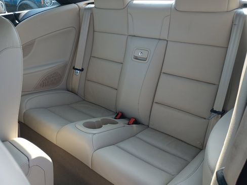 Used 2014 Volkswagen Eos Executive image 23