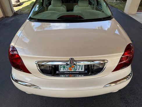 Used 1998 Lincoln Continental image 30