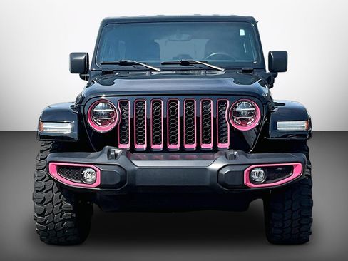Used 2021 Jeep Wrangler Unlimited Sahara w/ Cold Weather Group AWD/4WD image 2