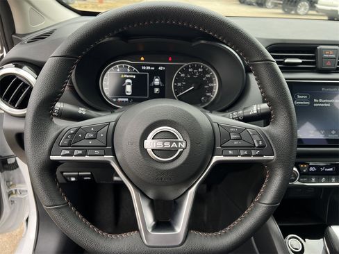 Certified 2025 Nissan Versa SR w/ Trunk Package image 10