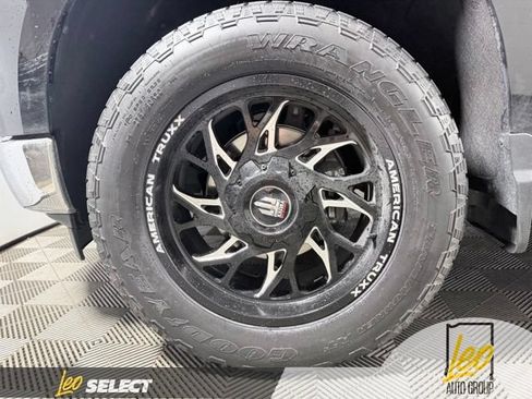Used 2023 Chevrolet Silverado 1500 LTZ w/ LTZ Convenience Package II AWD/4WD image 21