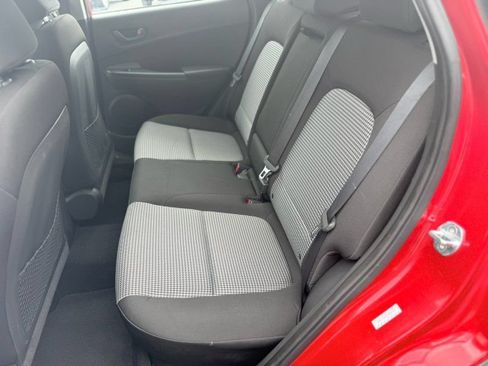 Used 2019 Hyundai Kona SE FWD image 12