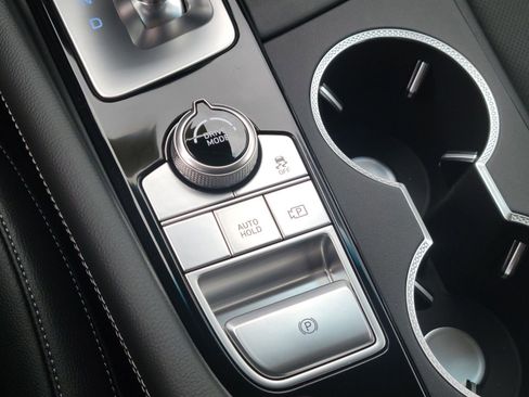 New 2026 Genesis G70 2.5T image 24