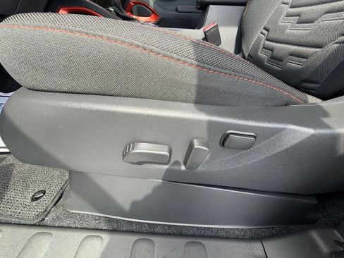 Used 2025 Nissan Frontier PRO-4X AWD/4WD image 20