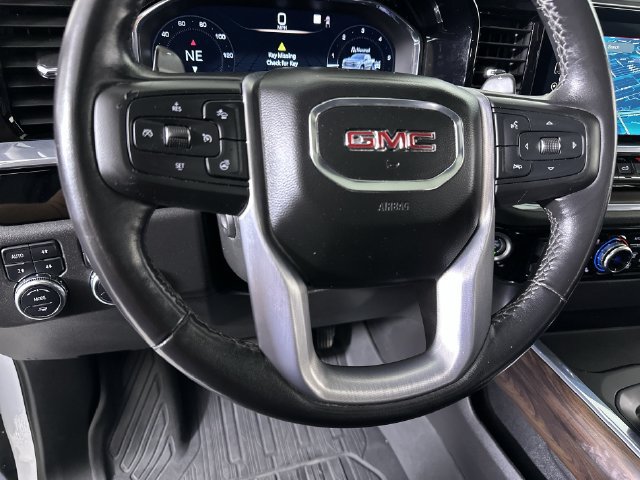 Used 2022 GMC Sierra 1500 SLT w/ SLT Premium Plus Package AWD/4WD image 11