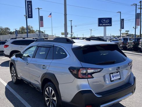 Certified 2025 Subaru Outback Limited w/ Popular Package #2 image 5