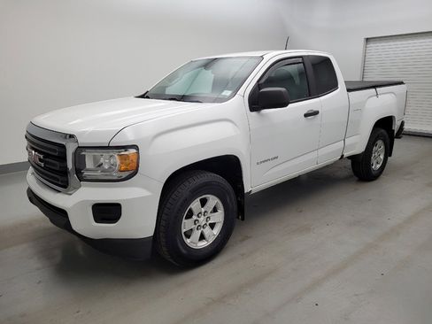 Used 2019 GMC Canyon W/T w/ Convenience Package RWD image 2