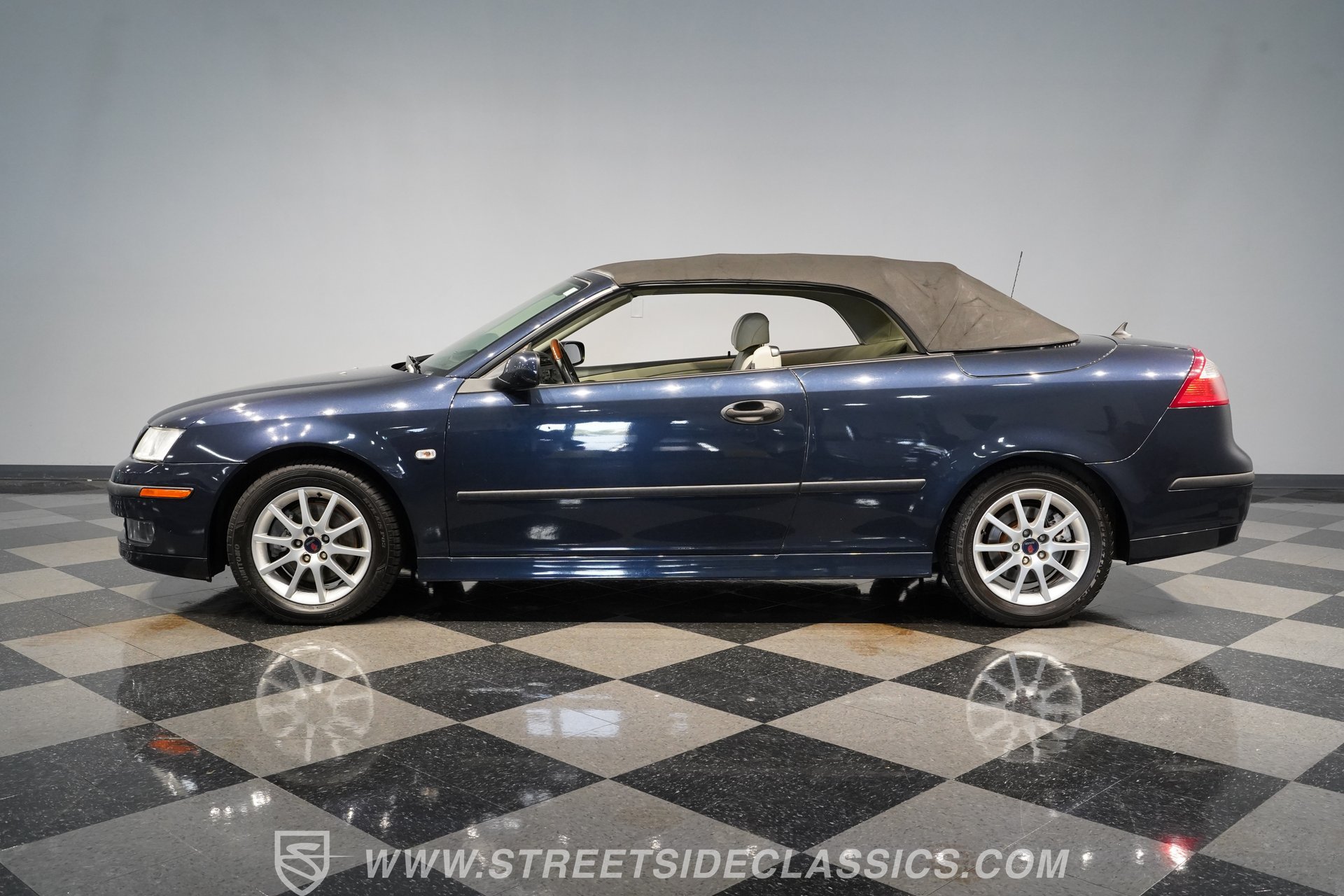 Used 2005 Saab 9-3 Arc FWD image 8