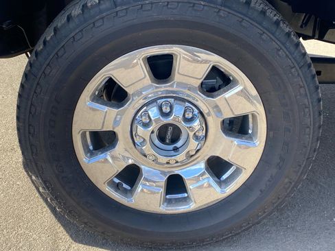 New 2025 Ford F350 Lariat w/ Lariat Ultimate Package image 25