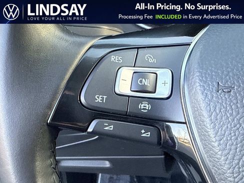 Used 2019 Volkswagen Tiguan SE w/ Panoramic Sunroof Package image 22
