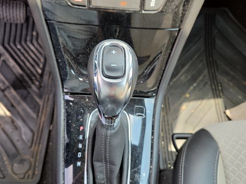 Used 2018 Buick Encore Preferred AWD/4WD image 7