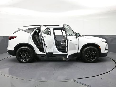 Used 2024 Chevrolet Blazer LT w/ Midnight/Sport Edition AWD/4WD image 34
