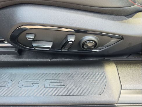 Used 2026 Dodge Charger Scat Pack AWD/4WD image 13
