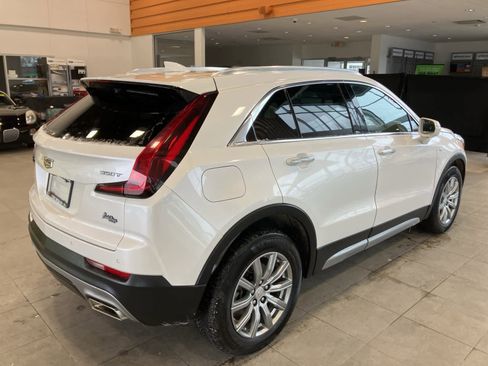 Used 2021 Cadillac XT4 Premium Luxury image 5
