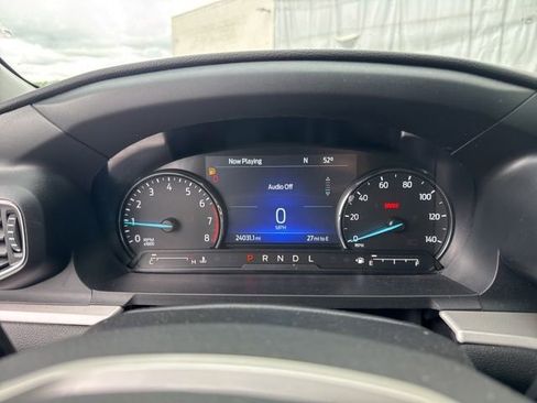 Used 2023 Ford Explorer XLT w/ Equipment Group 202A AWD/4WD image 14
