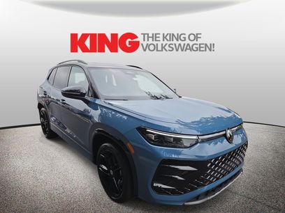 New 2025 Volkswagen Tiguan SE R-Line