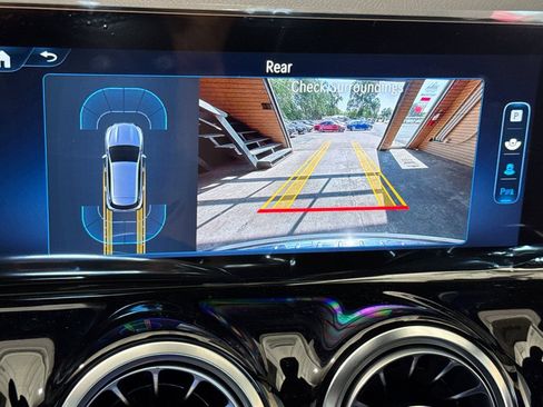 New 2025 Mercedes-Benz GLA 250 image 25