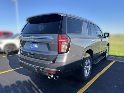 Used 2021 Chevrolet Tahoe Premier w/ Premium Package AWD/4WD image 3