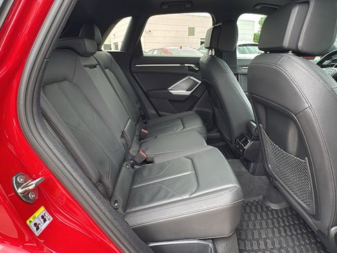 Used 2022 Audi Q3 2.0T Premium AWD/4WD image 26