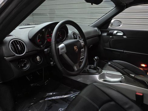Used 2005 Porsche Boxster RWD image 12