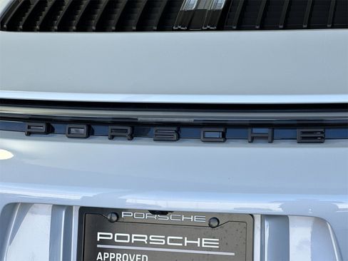 Used 2024 Porsche 911 Carrera 4 GTS image 32