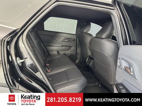Certified 2025 Toyota Crown Signia w/ Advanced Technology Package AWD/4WD image 20