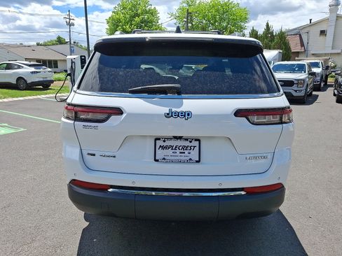 Used 2021 Jeep Grand Cherokee L Limited AWD/4WD image 6