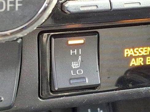 Used 2019 Toyota RAV4 XSE w/ Carpet Mat Package image 26