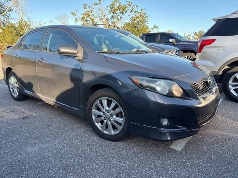 Used 2010 Toyota Corolla S image 4