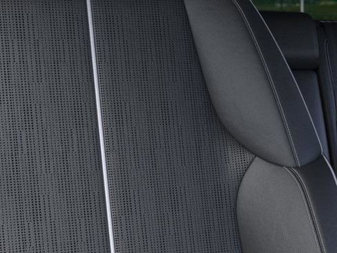 New 2026 Cadillac Optiq Luxury 2 image 21