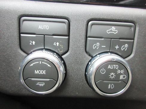 New 2026 GMC Sierra 1500 Elevation AWD/4WD image 17