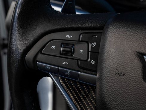 Used 2023 Cadillac XT6 Sport image 23