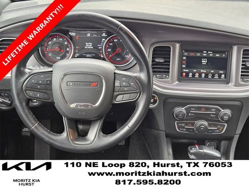 Used 2022 Dodge Charger SXT image 10