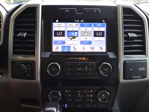Used 2019 Ford F150 Lariat AWD/4WD image 37