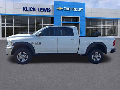 Used 2017 RAM 2500 SLT AWD/4WD image 11