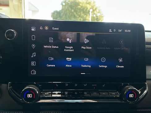 New 2024 Chevrolet Colorado LT w/ LT Convenience Package III image 15