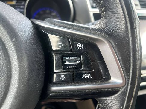 Used 2018 Subaru Outback 2.5i Limited AWD/4WD image 24
