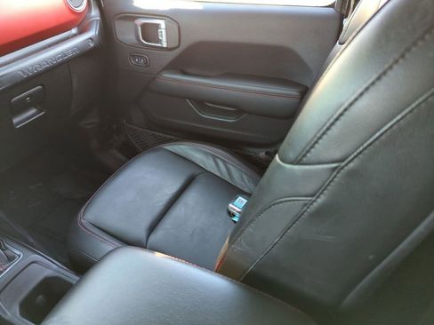 Used 2021 Jeep Wrangler Unlimited Rubicon image 14