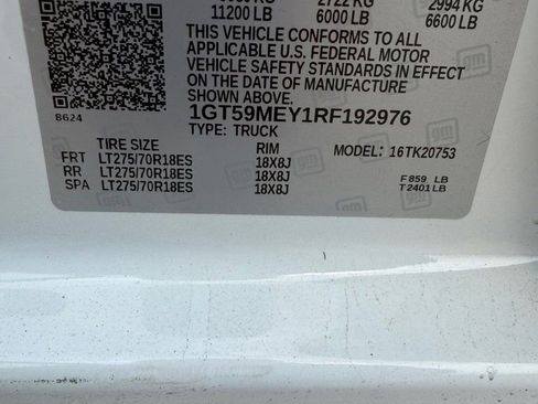 Used 2024 GMC Sierra 2500 SLE image 17