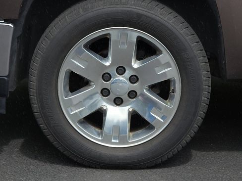 Used 2007 GMC Sierra 1500 SLT w/ Entertainment Package AWD/4WD image 23