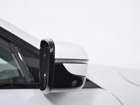 Used 2022 BMW M850i Gran Coupe xDrive image 9