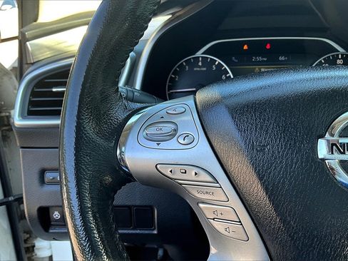 Used 2017 Nissan Murano SL image 11