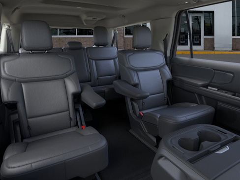 New 2026 Ford Expedition Max Active AWD/4WD image 11