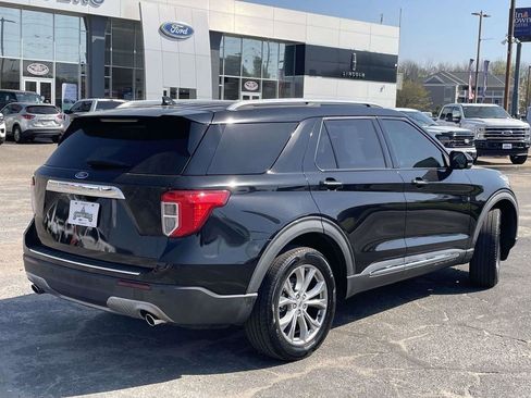 Used 2020 Ford Explorer Limited image 3