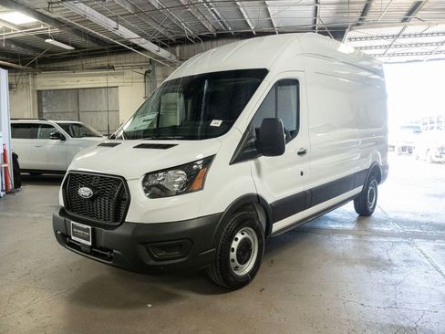 New 2026 Ford Transit 250 148 High Roof RWD image 5