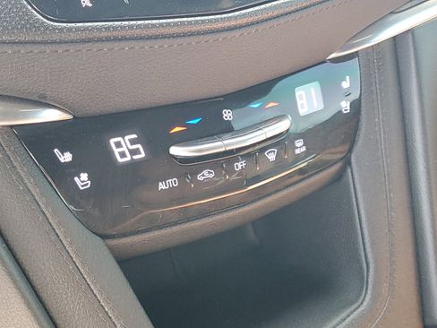 Used 2020 Cadillac XT5 Premium Luxury image 29