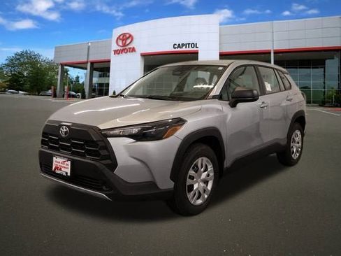 New 2026 Toyota Corolla Cross L image 5