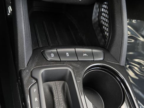 Used 2025 Chevrolet TrailBlazer LT FWD image 25