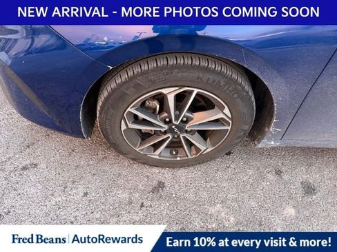 Used 2023 Kia Forte LXS w/ LXS Technology Package image 4